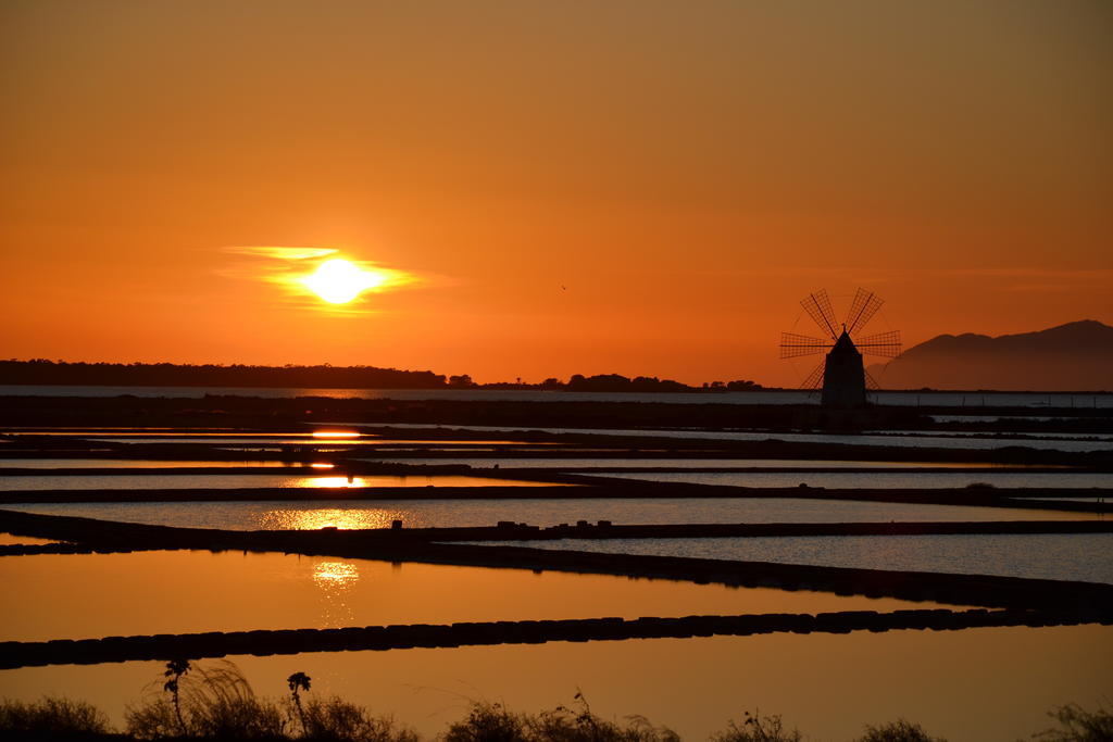 Case Vacanza Torre Lupa Marsala Oda fotoğraf